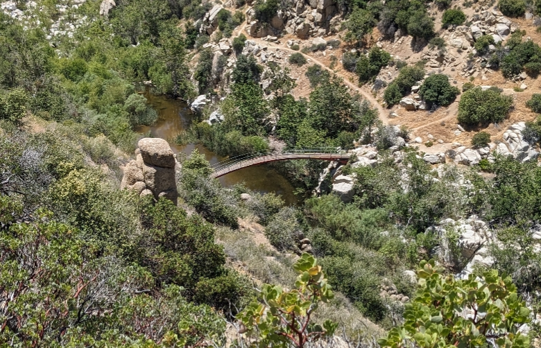 The bridge where I took a siesta